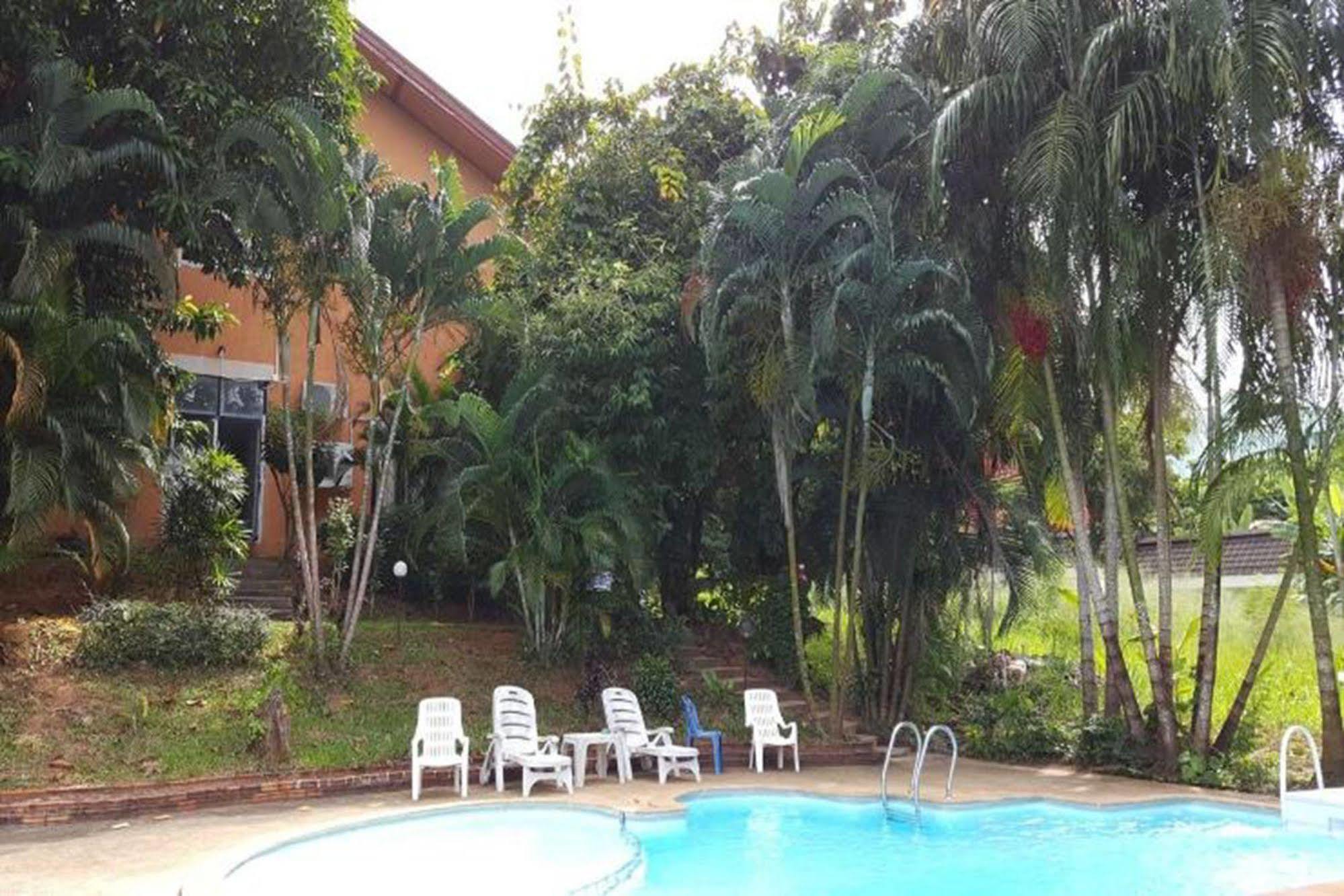 Krabi Loma Hotel Экстерьер фото